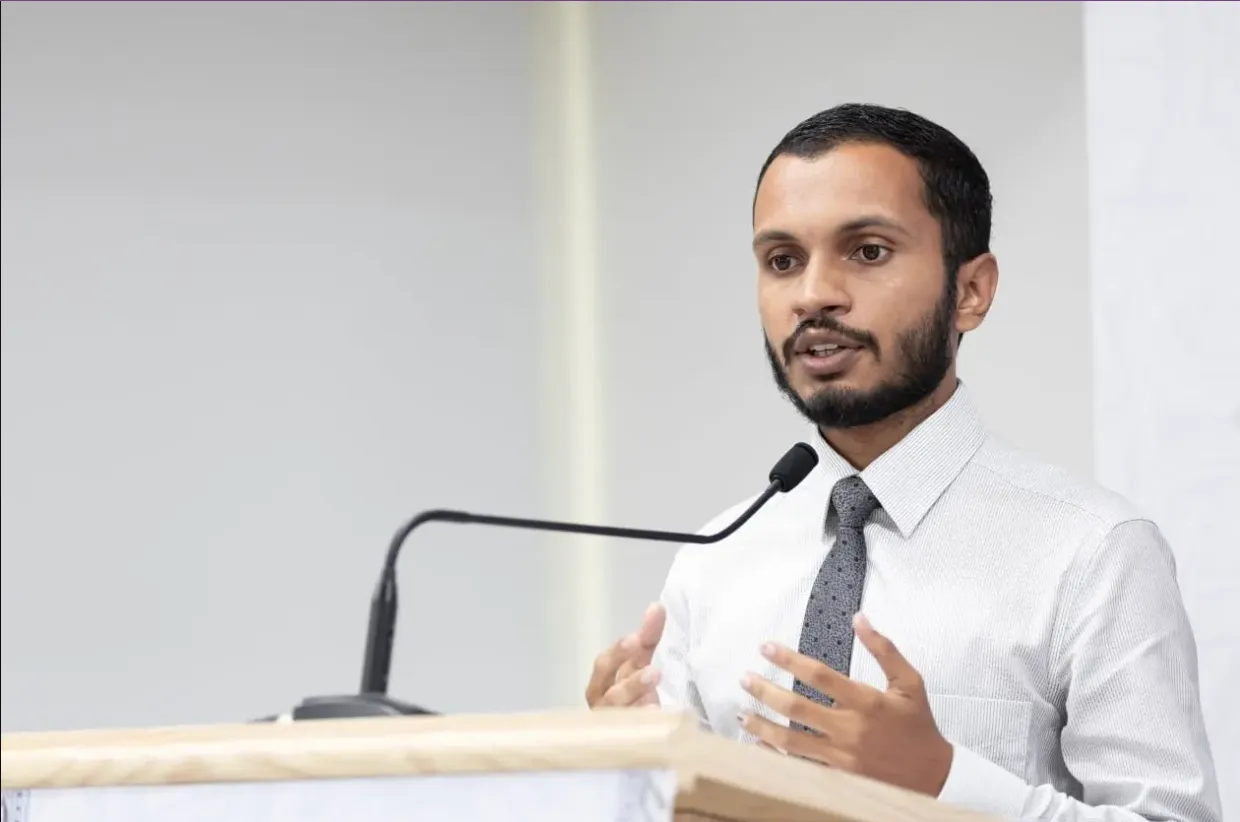 އަލްއުސްތާޛް މުޙައްމަދު ފިރުޒުލް ޢަބްދުﷲ ޚަލީލް -