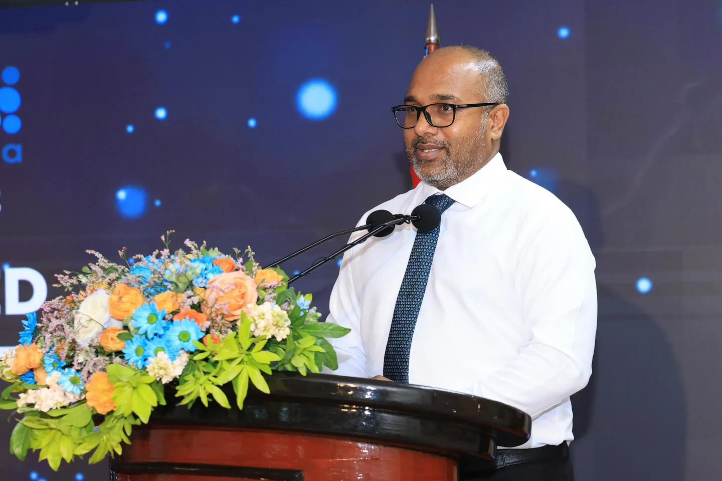 ޝަހުޒާނާއި ލީވާން ތިބި ގޮޅިން ފޯނެއް ފެނުނު ކަމުގައި ހޯމް މިނިސްޓަރު ވިދާޅުވެއްޖެ