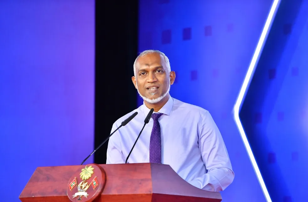 ރޭގެ ޖަލްސާގައި ރައީސުލްޖުމްހޫރިއްޔާ ޑޮކްޓަރ މުހައްމަދު މުޢިއްޒު ވާހަކަދައްކަވަނީ-- ފޮޓޯ/ރައީސް އޮފީސް