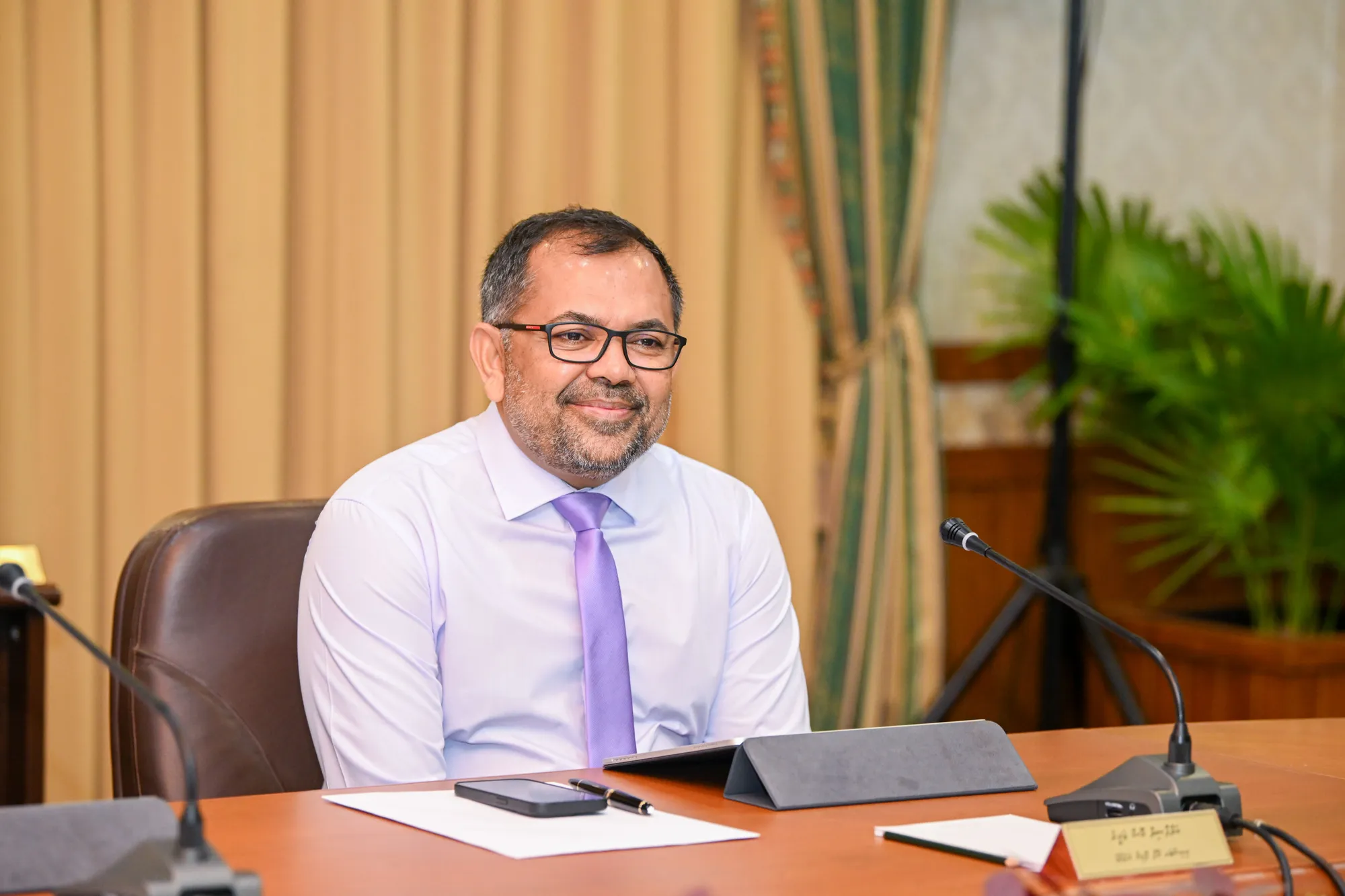 އިންޑިއާ ގެ ކިބައިން މައާފަށް ނޭދޭތީ ފޮރިން މިނިސްޓަރާއި ސުވާލުކުރުމަށް މަޖިލީހަށް ހާޒިރުކުރަނީ
