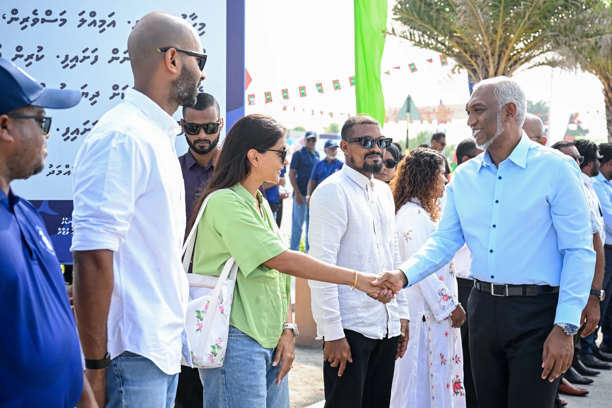 ރައީސް މިއަދު ރ. ދުވާފަރުގައި - ފޮޓޯ: ރައީސް އޮފީސް