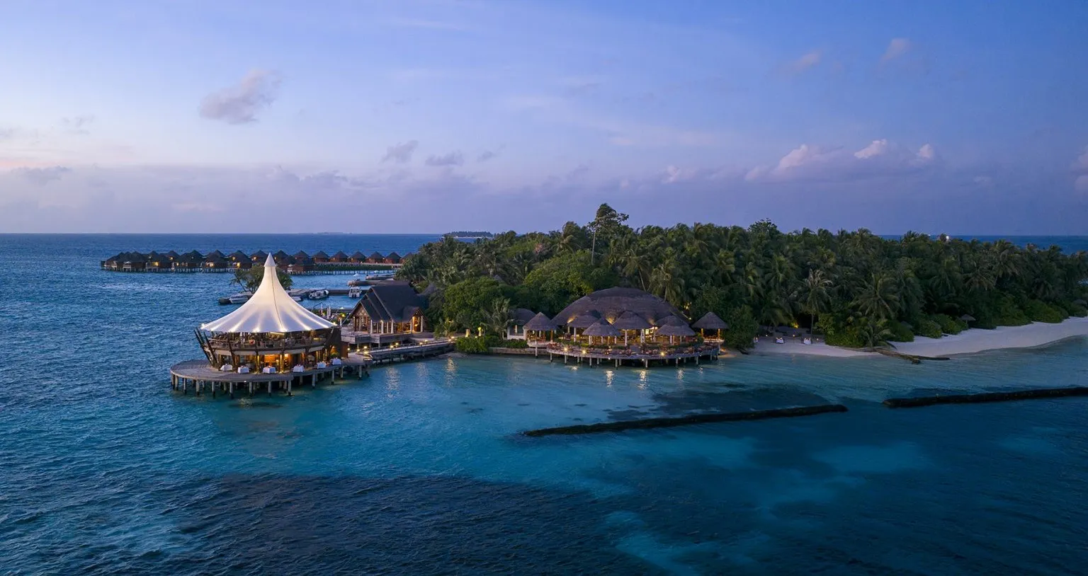 Baros Maldives Recognised with British Airways Customer Excellence Award