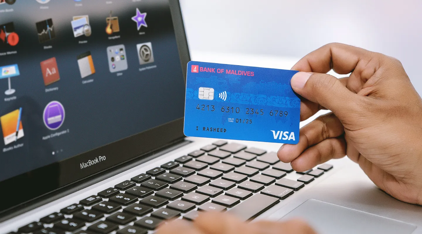 ބީއެމްއެލްގެ ކާޑެއް-- ފޮޓޯ/ ބީއެމްއެލް