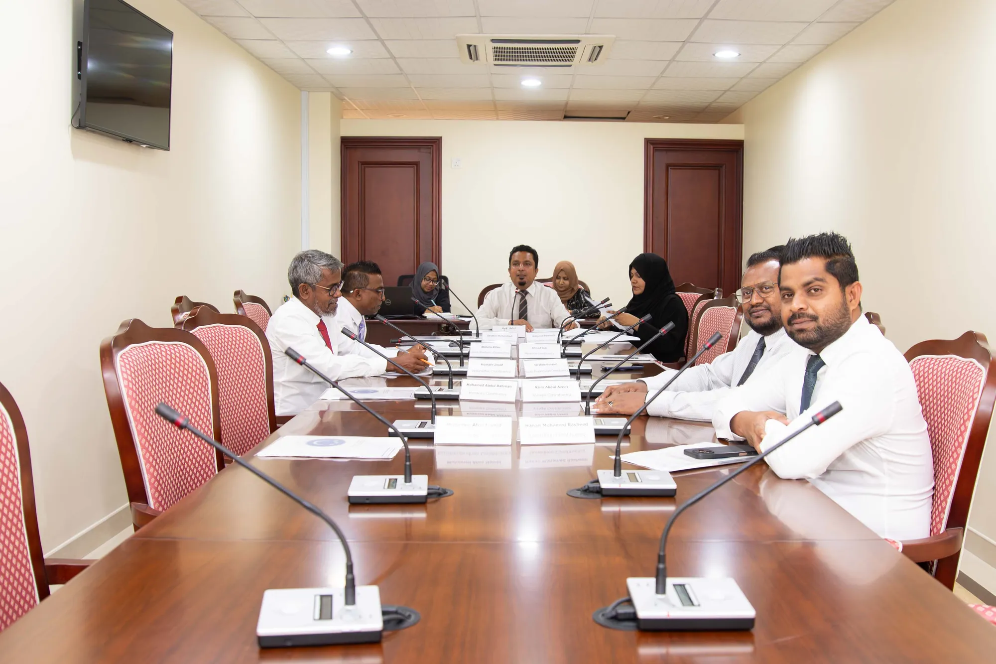 އީޔޫ އާއި ބެލްޖިއަމަށް ކަނޑައަޅާ ސަފީރަކަށް ދިޔާނާ އައްޔަނުކުރަން ކޮމިޓީން ރުހުން ދީފި