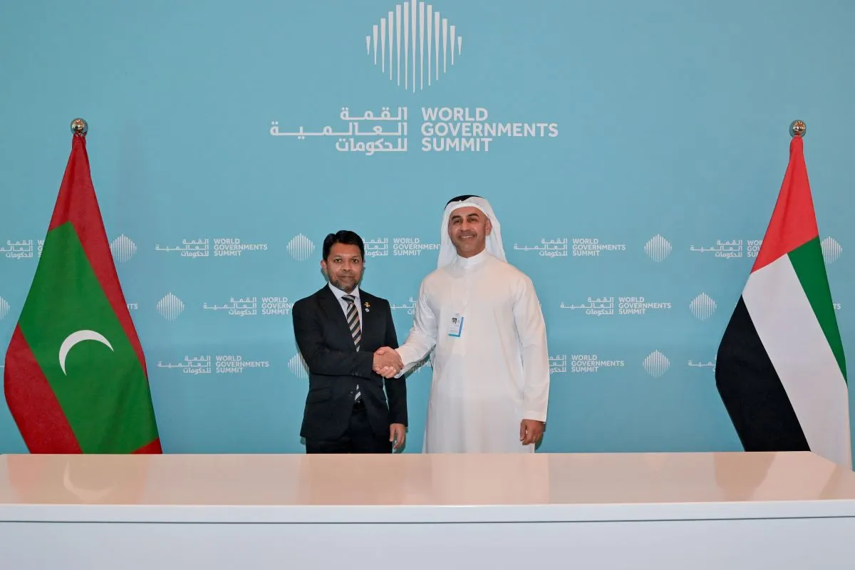 Abdulla Fayaz, Chief of Staff at the President's Office (left) and Abdulla Nasser Lootah, UAE’s Deputy Minister (Right) (Photo/ President's Office)