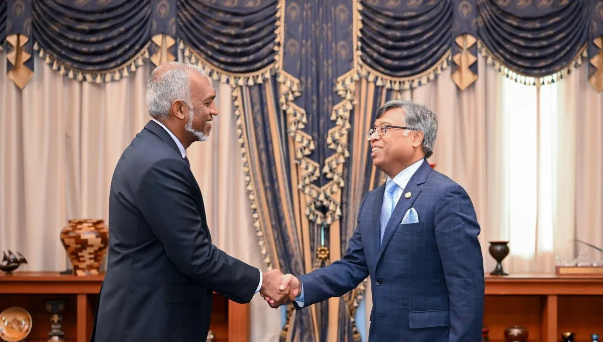 President Dr Muizzu and  Golam Sarwar, Secretary-General of SAARC (Photo/President's office)