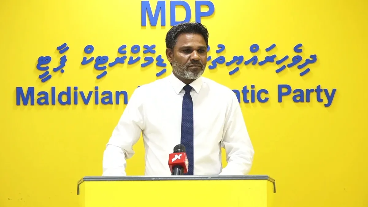 މެންބަރު އަހުމަދު އީސަ-- ފޮޓޯ: ރާއްޖެ އެމްވީ