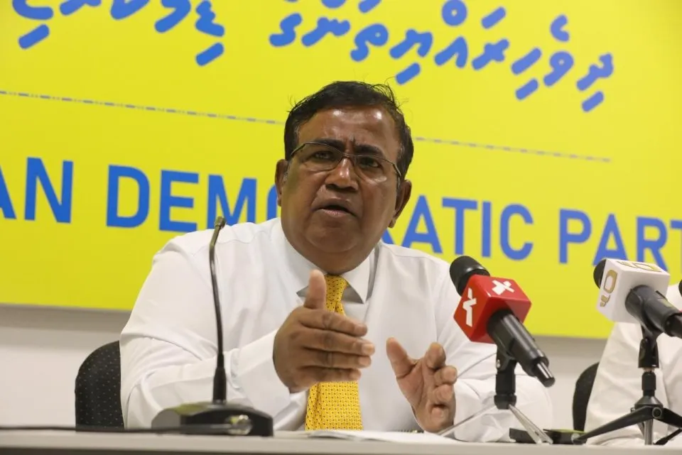 އެމްޑީޕީގެ ވަގުތީ ޗެއާޕާސަންގެ މަގާމުން ޣަފޫރު ވަކިކުރަން ހުށަހަޅައިފި