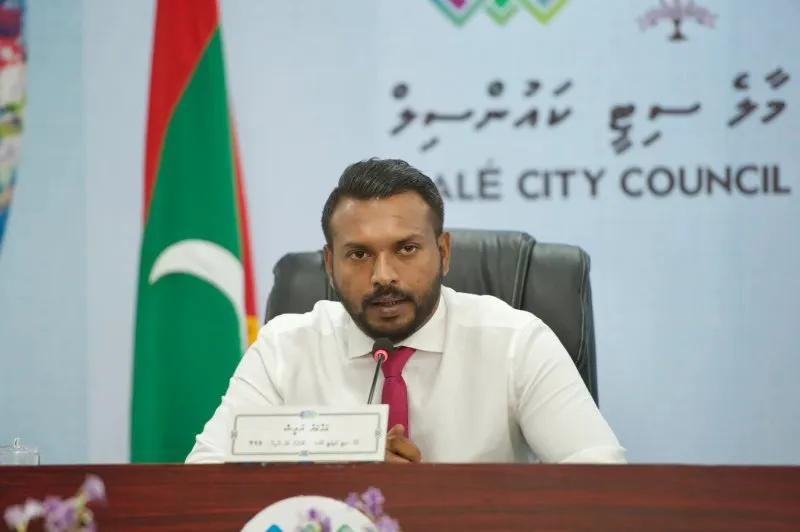ނަރީޝް