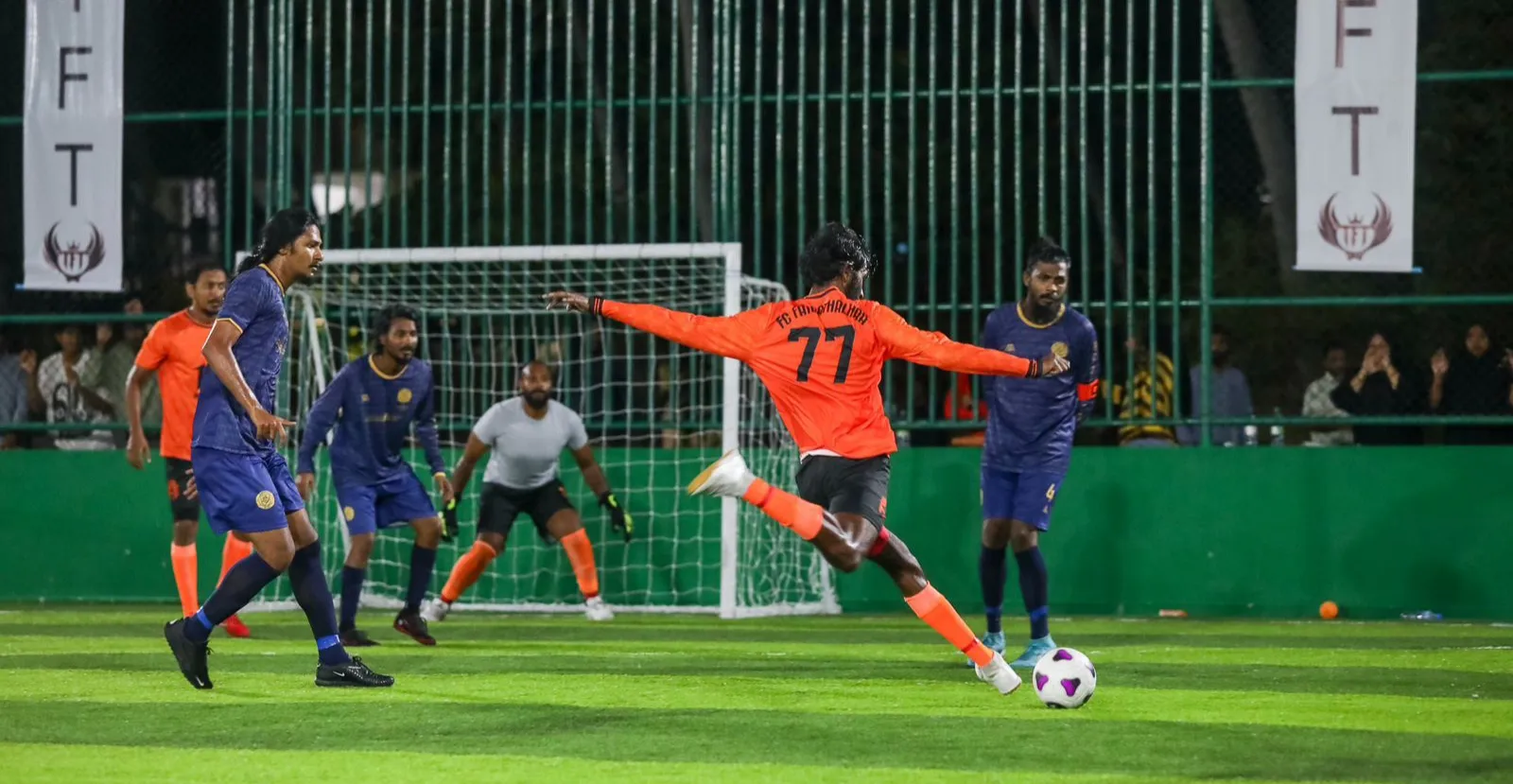 ވާދަވެރި ކުޅުމަކަށްފަހު ފައިގެތަޅާ ބަލިކޮށް ވައިޑީ ސްޕޯޓްސް ކުލަބުން މުބާރާތް ފެށީ މޮޅަކާއެކު