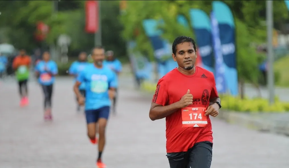 ތިބޭފުޅުންނާއެކު ފިލްމު ކުޅެ، ޑާންސްކޮށް، ފުޓުބޯޅަ ކުޅެ ދުވަންވެސް އަޅުގަނޑު ހުންނާނަން: އިލްޔާސް
