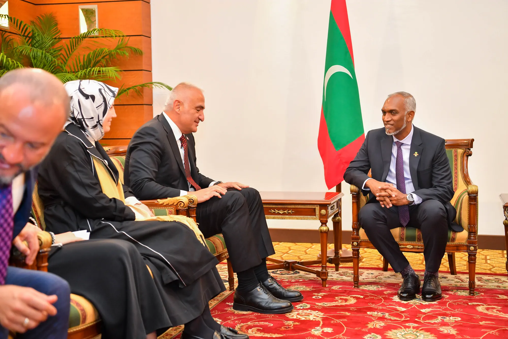 ރައީސް ޑރ މުޢިއްޒަށް ތުރުކީވިލާތައް ވަޑައިގަތުމަށް ދަޢުވަތެއް