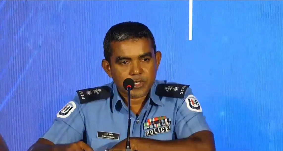 119 ކިލޯ މަސްތުވާތަކެތީގެ މައްސަލަ: ފޯނު ހުޅުވުމުގެ އަމުރު ނުލިބިގެން މުހިންމު މައުލޫމާތުތަކެއް ނުލިބިދިޔަ: ފުލުހުން