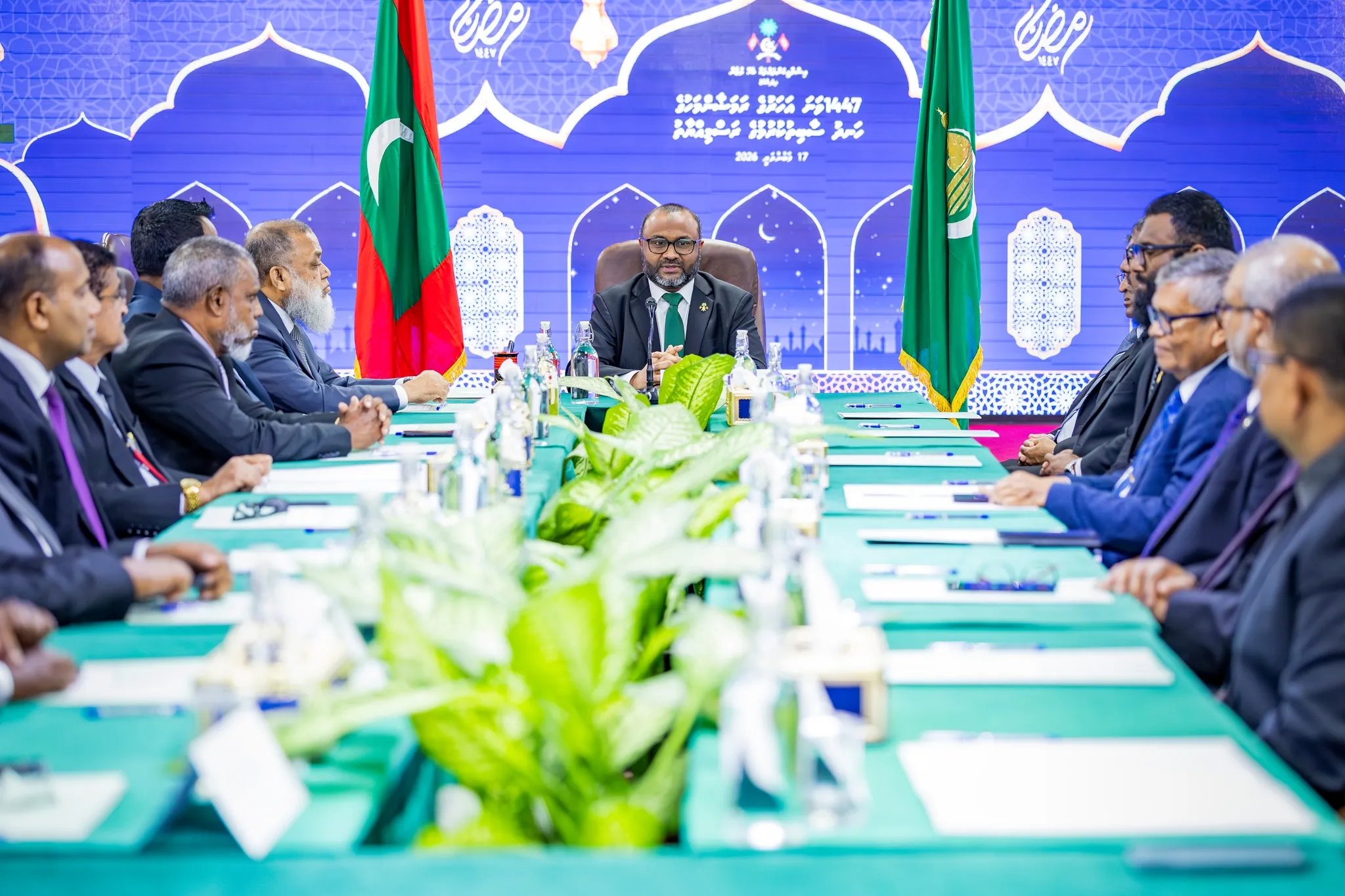 ހަނދު ނުފެންނާތީ، ފިޠުރު ޢީދު ދުވަހަކީ، ހުކުރު ދުވަސް ކަމަށް ކަނޑައަޅައިފި