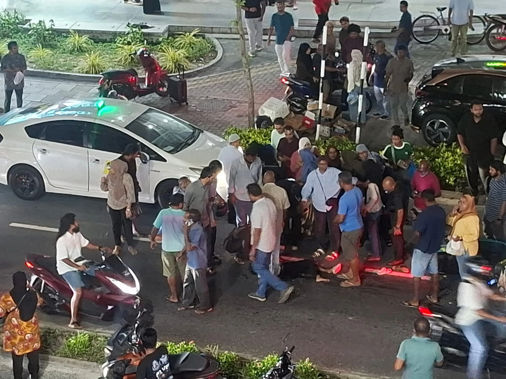 ޒިވާ ނިޔާވި އެކްސިޑެންޓު:  ޖެހުނީ ލައިސެންސު ހިފަހައްޓައިފައި އޮތް ޑްރައިވަރުގެ ގައިގައި