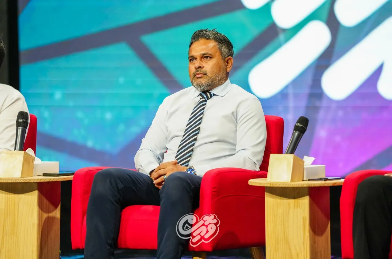 މަސްވެރިކަމާއި ކަނޑުގެ ވަސީލަތްތަކާއި ބެހޭ ވުޒާރާގެ ވަޒީރު އަހުމަދު ޝިޔާމް— ފޮޓޯ/ ވޮއިސް