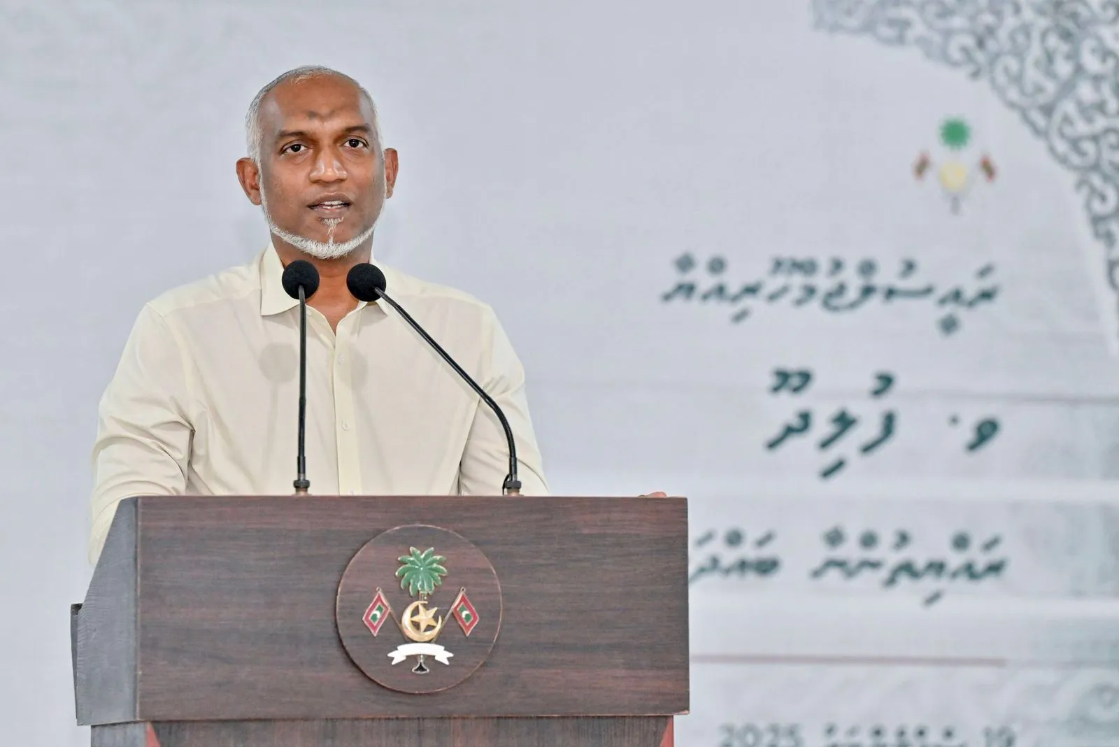 ރައްޔިތުންގެ އާނބަސް ލިބުމުން ފުލިދޫން 12 ހެކްޓަރުގެ ބިން ހިއްކާނެ، ޑޮލަރު އޭޓީއެމެއް ބަހައްޓަނީ
