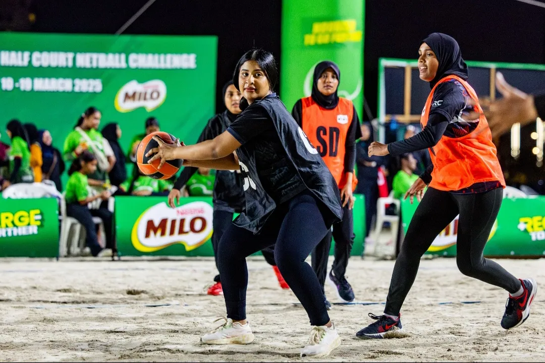 ސްވިފްޓް ސްޓަރސް އާއި ފައިޓާސް އެއްވަރުވިއިރު، ފަލްކަންސް އަތުން ނިންޖާސްއަށް ފަސޭހަ މޮޅެއް