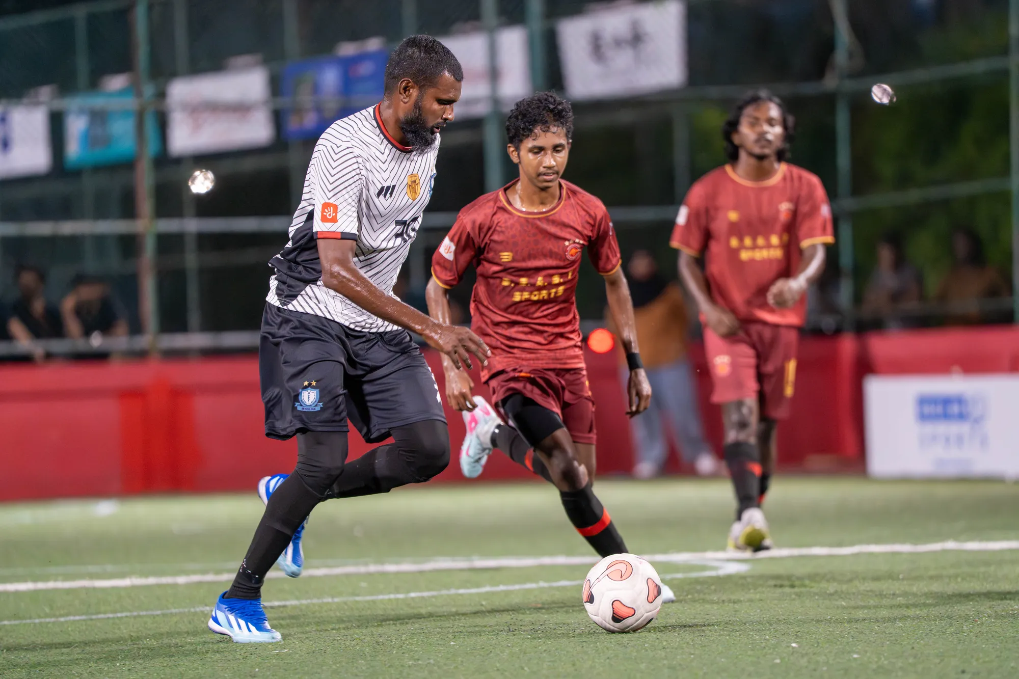 އެމްއައި ކޮލެޖެ ބަލިކޮށް އެމްއެންޔޫބީއެސް އިން ވިކްޓްރީ ޝީލްޑް ކާމިޔާބުކޮށްފި