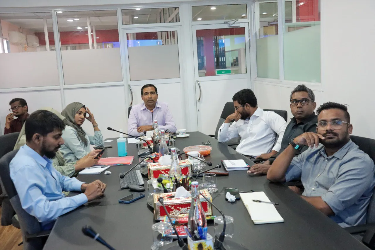 ރަޖިސްޓްރީ ނުކޮށް ހިންގާ މީޑިއާ ތަކުގެ މައްސަލަ ބެލޭނެ އުސޫލުތަކެއް ހަދަނީ