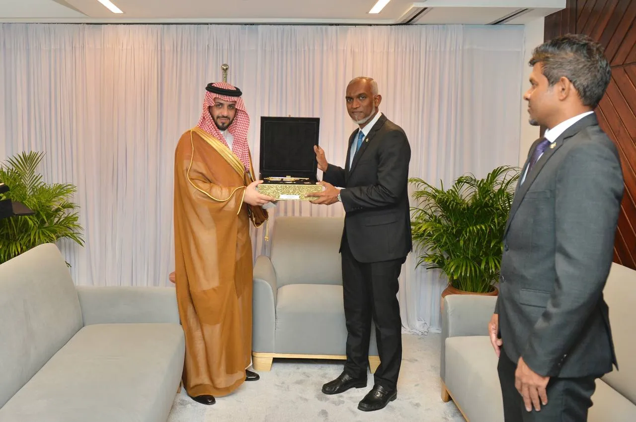 އައު ސަރުކާރާއި އެކު ސަޢުދީ އާއި ރާއްޖޭގެ ގުޅުން އިތުރަށް ބަދަހި ކުރެވިގެންދާނެ: ޑރ މުޢިއްޒު