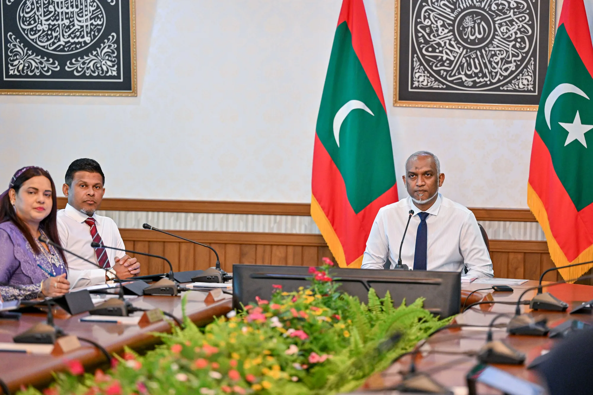 ރާއްޖެއިން ތެލާއި ގޭސް ހޯދުމުގެ މަސައްކަތް ކުރަން ޤާނޫނީ އޮނިގަނޑެއް ހަދަން ނިންމައިފި