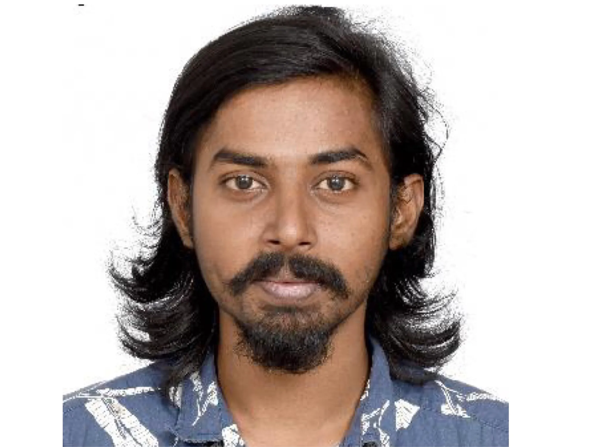 ގ.ގާރނެޓް، ޙަސަން ޔާމީން (30 އަހަރު)