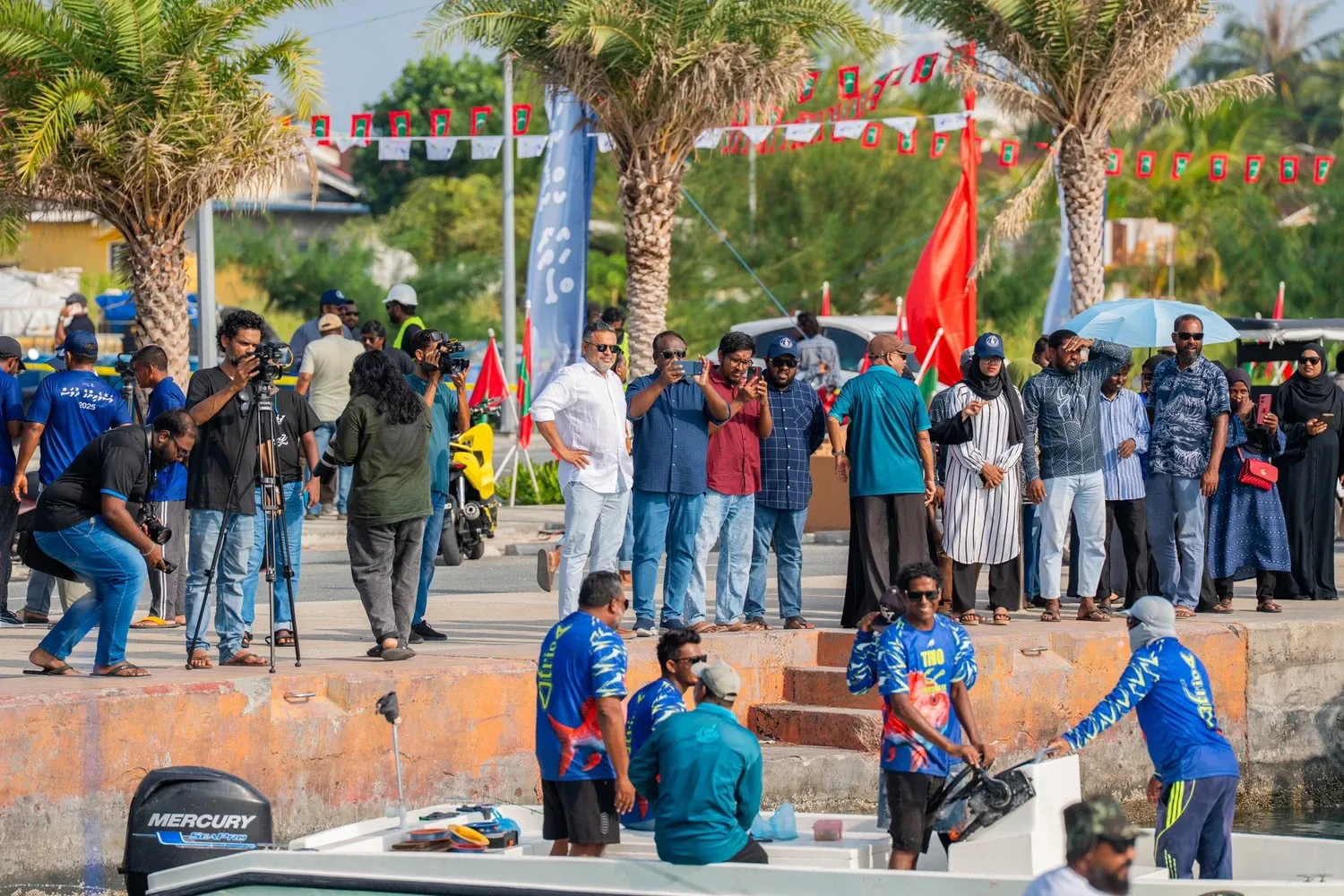 މަސްވެރިންގެ ދުވަސް ރަސްމީކޮށް ފާހަގަކުރުމަށް ބޭނުންވާ ރަށްތަކަށް އެ ފުރުސަތު ހުޅުވާލައިފި