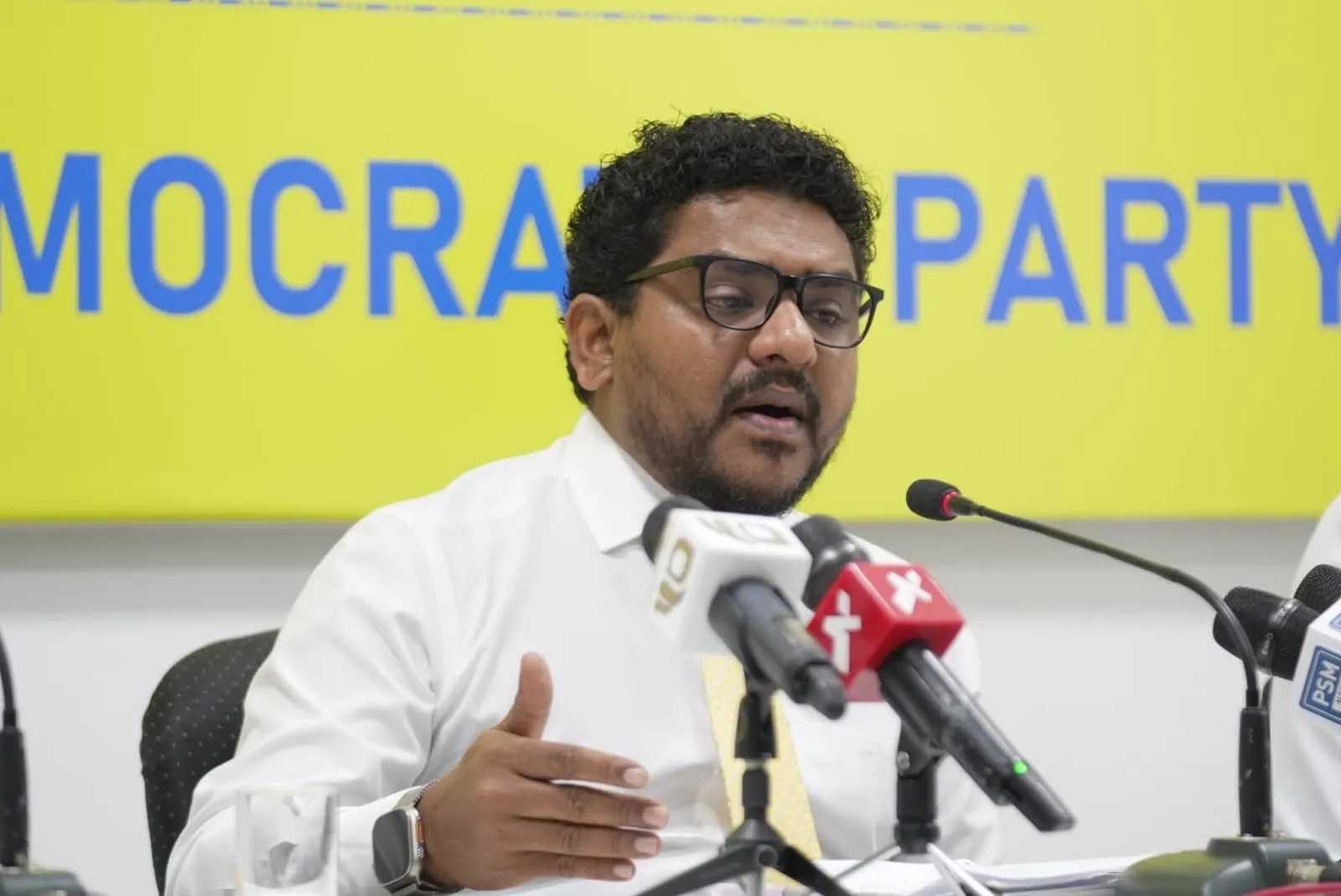 ކެންދޫ ދާއިރާގެ މެންބަރު މައުރޫފް ޒާކިރު: ފޮޓޯ/ އެމްޑީޕީ