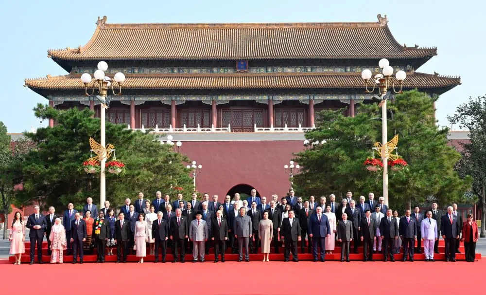 President Dr. Mohamed Muizzu with Chinese  President Xi Jinping at China’s victory day commemoration (Photo/President's Office)