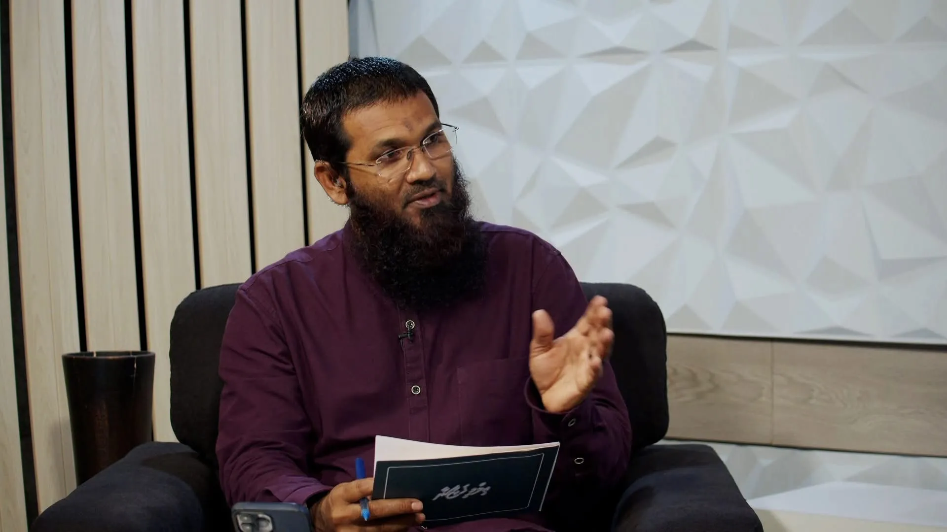 ޝެއިޚް އަހުމަދު ސަމީރު:ފޮަޓޯ/ ދާރިސް ޓީވީ
