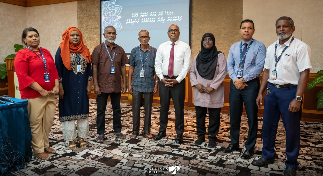 އެމް.އޭ.ސީ.އެލްގެ ހައްޖު ސްޕޮންސަރޝިޕް ލިބުނު މުވައްޒަފުންނަށް ލިޔުން ހަވާލުކޮށްފި