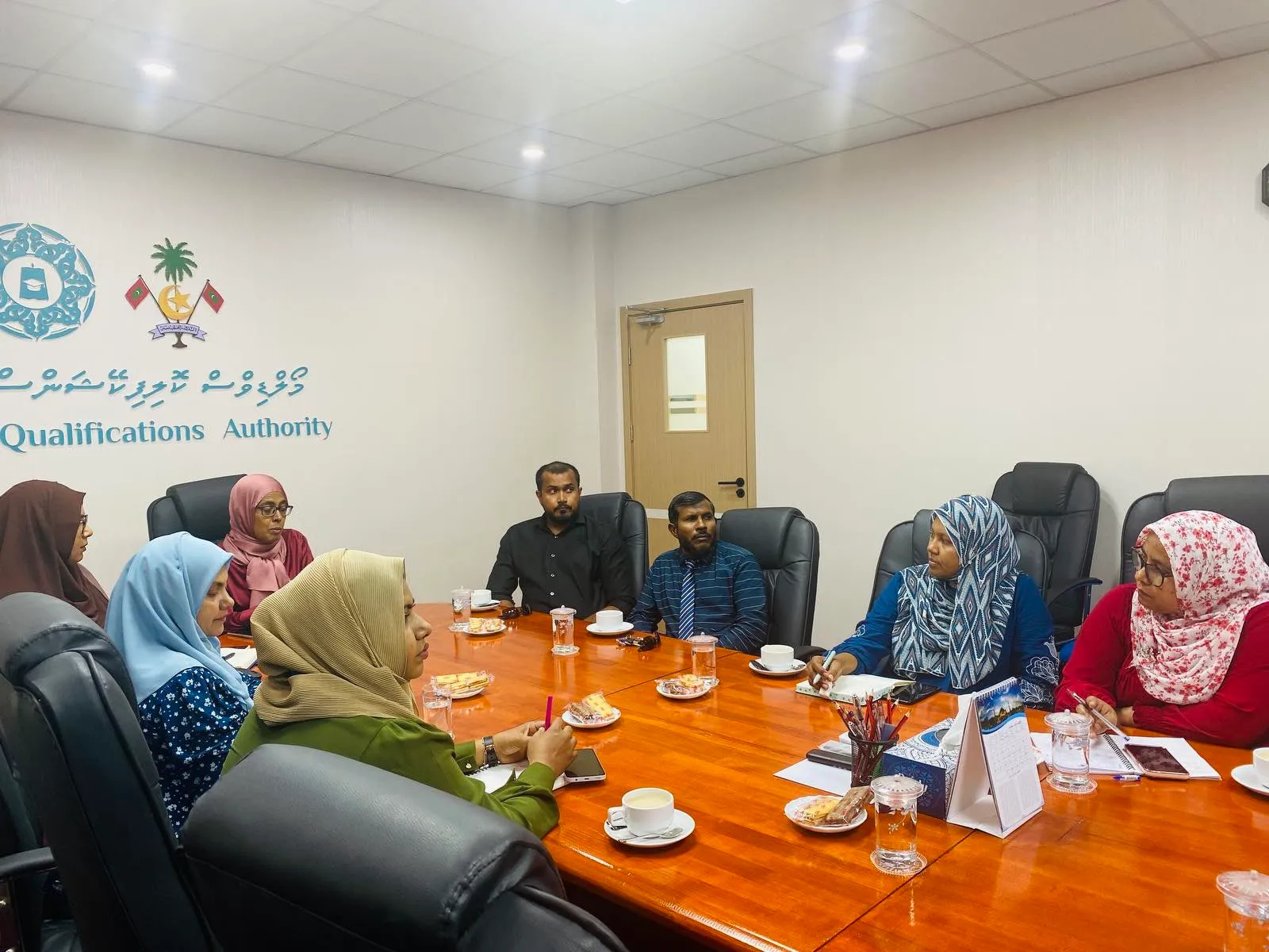 އެމްކިއުއޭގެ އިސްވެރިން، ބައްދަލުވުމެއްގެ ތެރެއިން -- ފޮޓޯ: އެމްކިއުއޭ