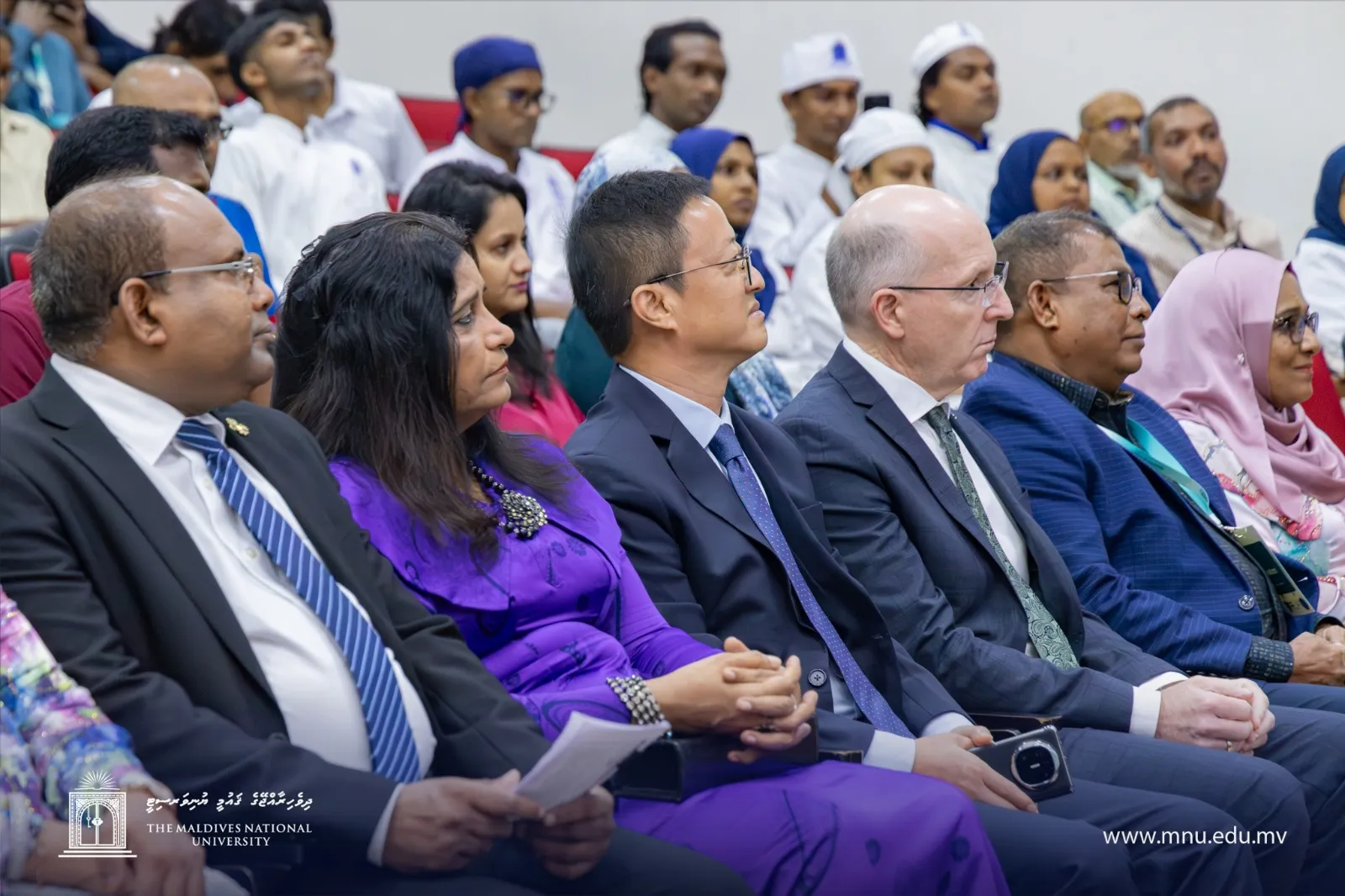 ފޮޓޯ: އެމްއެންޔޫ.