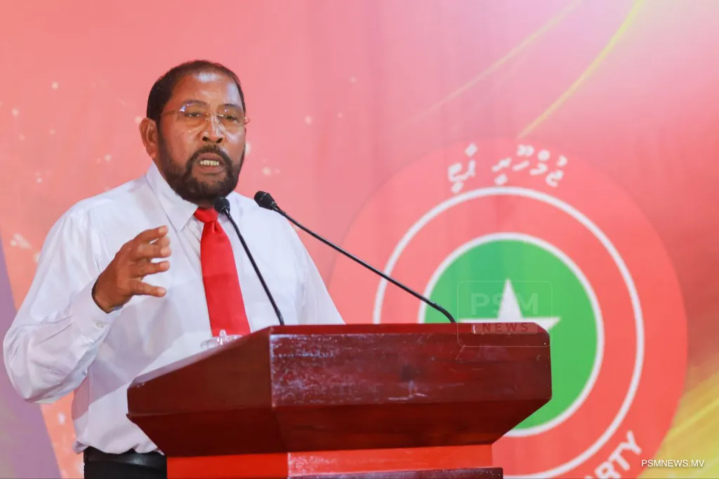ޖުމްހޫރީ ޕާޓީގެ ލީޑަރު ޤާސިމް އިބްރާހިމް -