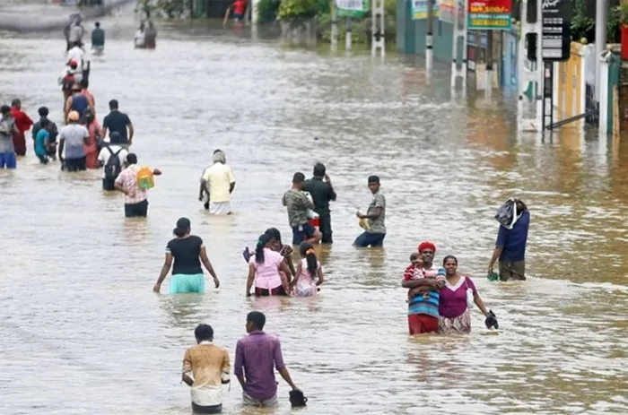 ތޫފާން ދިތުވާގައި ސްރީލަންކާގައި ފެންބޮޑުވެފައި... ފޮޓޯ: ނިއުސް ވަޔަރ