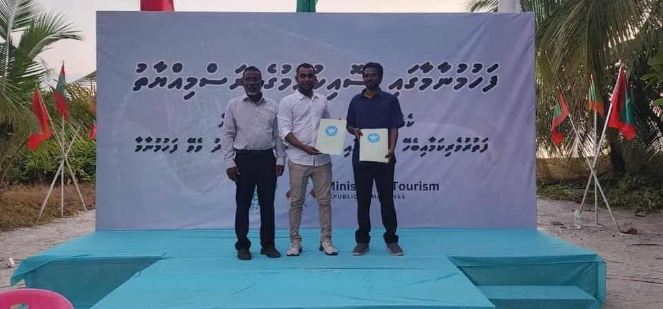 ހއ. ކެލާ ފަޅުތެރޭގައި ރިސޯޓެއް ތަރައްޤީ ކުރުމަށް ފަހުމުނާމާއެއްގައި ސޮއިކޮށްފި
