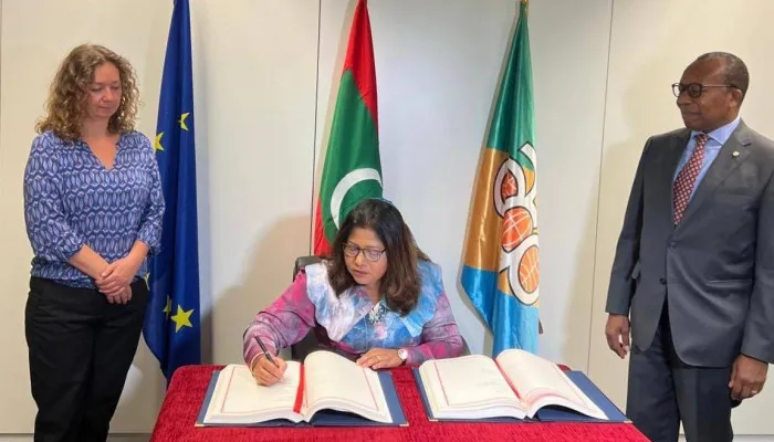 Maldives signs Samoa agreement (Photo/ Foreign Ministry)