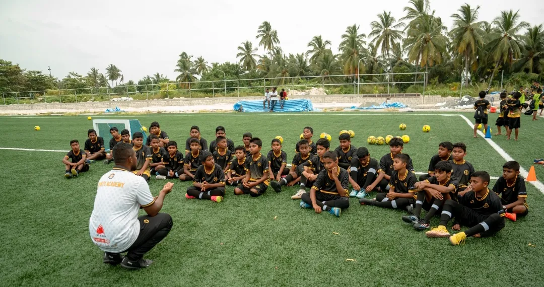 އެމްޖީ ސްޕޯޓްސް އެކަޑެމީގެ ހޭންޑްބޯލް ޕްރޮގުރާމުގައި ބައިވެރިވުމުގެ ފުރުސަތު ހުޅުވާލައިފި