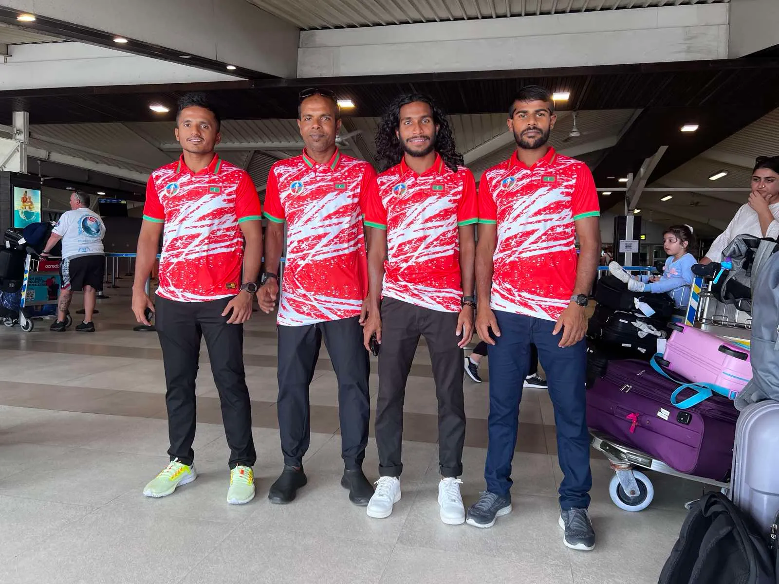 އޭޝިއަން ކްރޮސް ކަންޓްރީ ޗެންޕިއަންޝިޕުގައި ވާދަކުރާ ޤައުމީ ޓީމު މިއަދު ފުރައިފި!