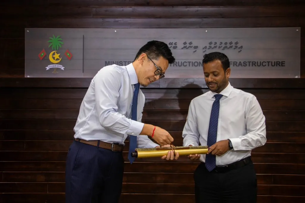 ބ. އޭދަފުށީގައި 1،000 ހައުސިންގް ޔުނިޓް އަޅަން ސިނޯހައިޑްރޯ ކޯޕަރޭޝަން ލިމިޓެޑާ ހަވާލުކޮށްފި