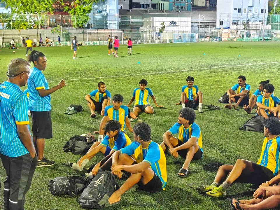 ވެލެންސިއާ ޓީމް ފަރިތަކުރުންތަކުގައި... ފޮޓޯ: ވެލެންސިއާ