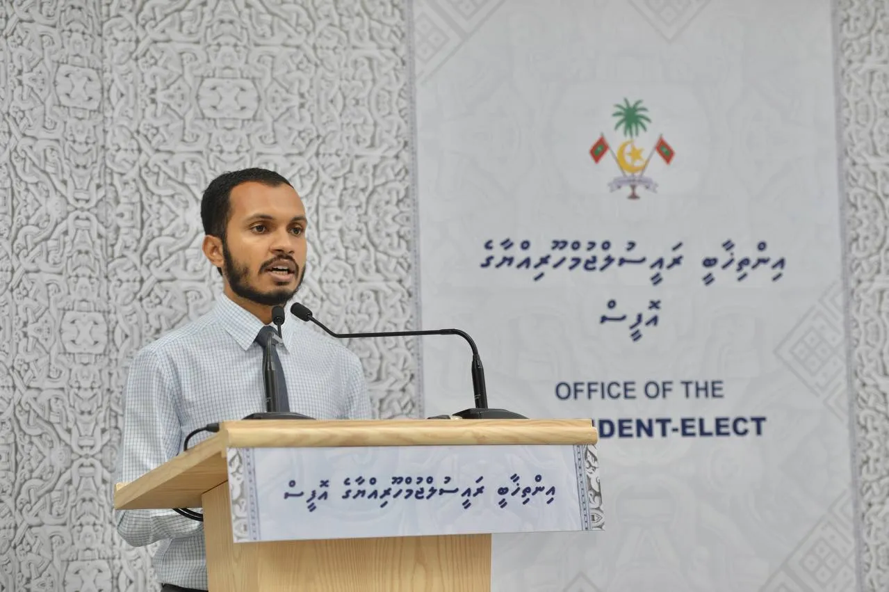އިންތިގާލީ މަރުހަލާގައި އައު ސަފީރުން އައްޔަން ކުރުމުން ދަތިތަކެއް ކުރިމަތިވާނެ: ފިރުޒުލް