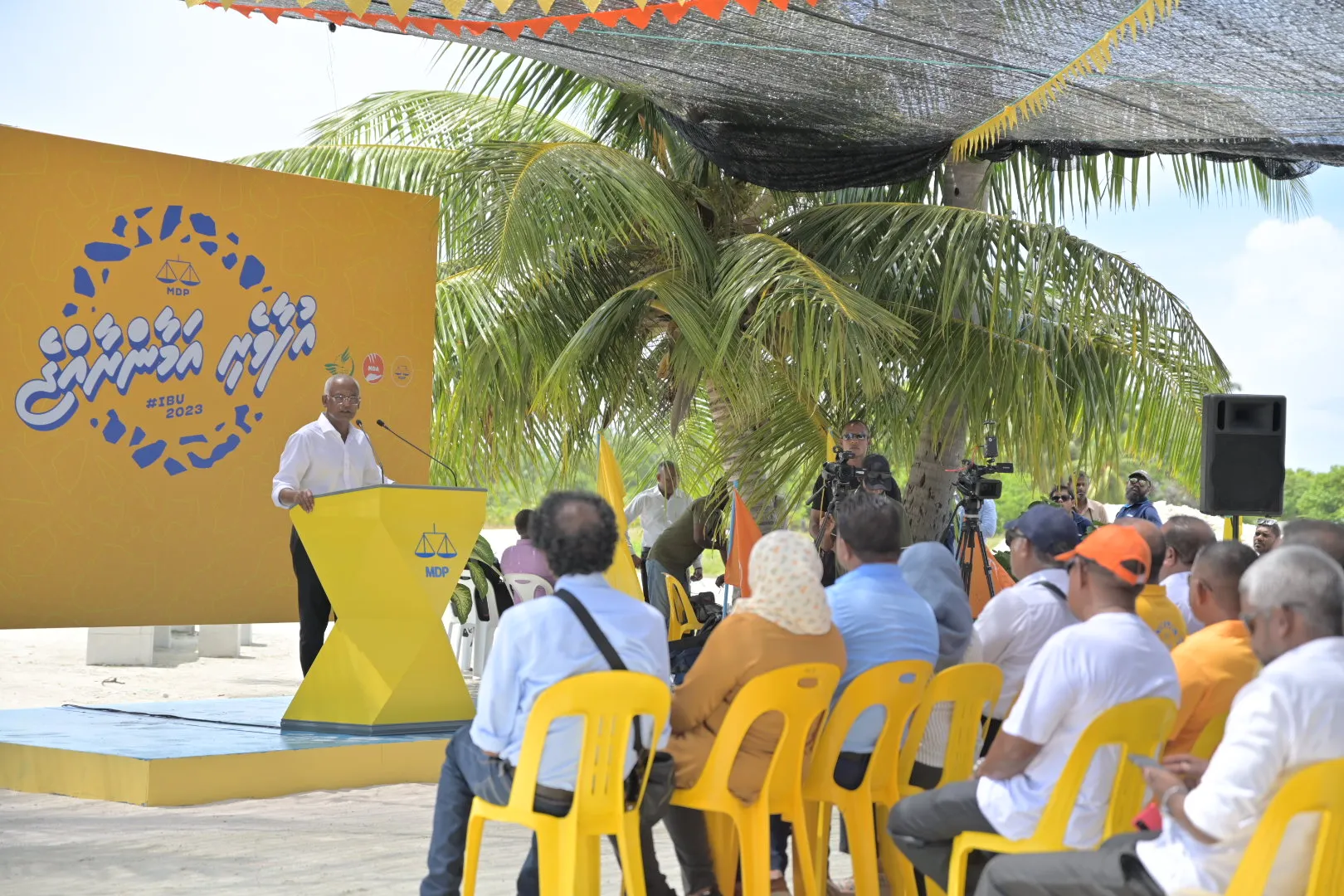 ހުވަފެނެއް ނުދައްކާނަން، ވައުދުތައް މިދަނީ ފުއްދަމުން: ރައީސް ޞާލިހު