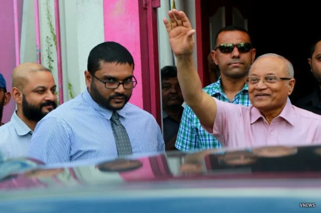 ބައްޕާފުޅު ރައީސް މައުމޫންގެ މަރްޙަބާ މިނިސްޓަރ ޣައްސާނަށް