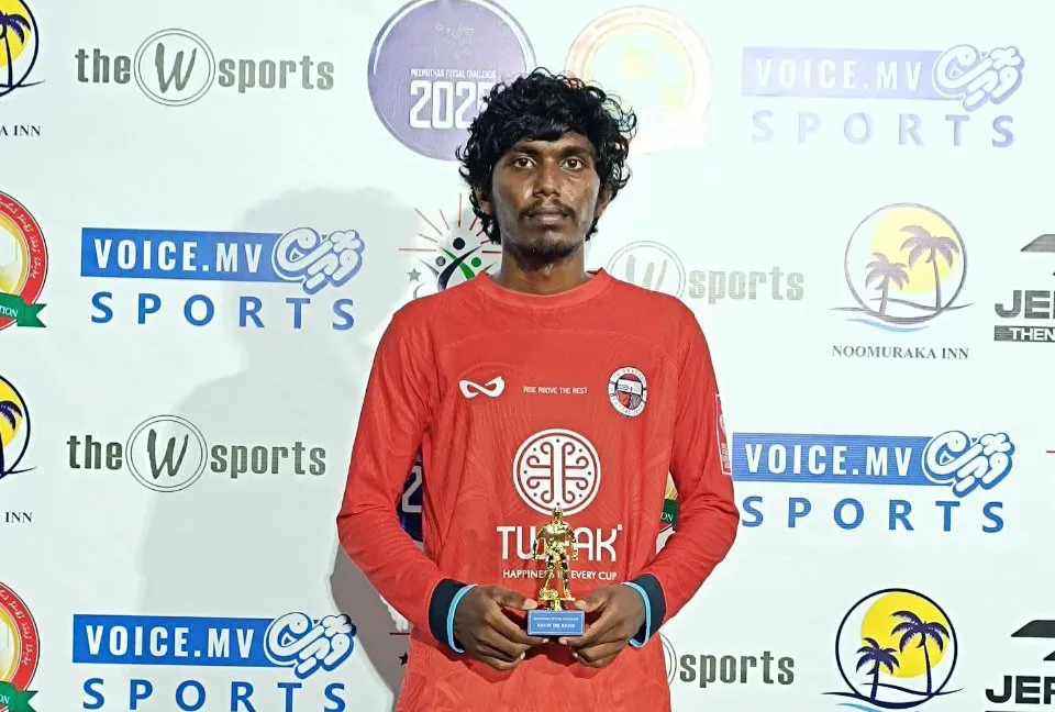 ފަހަތުން އަރައި ވޭމަންޑޫ ބަލިކޮށް އޮމަދޫ އިން ސެމީފައިނަލްގެ ޖާގައެއް ކަށަވަރުކޮށްފި