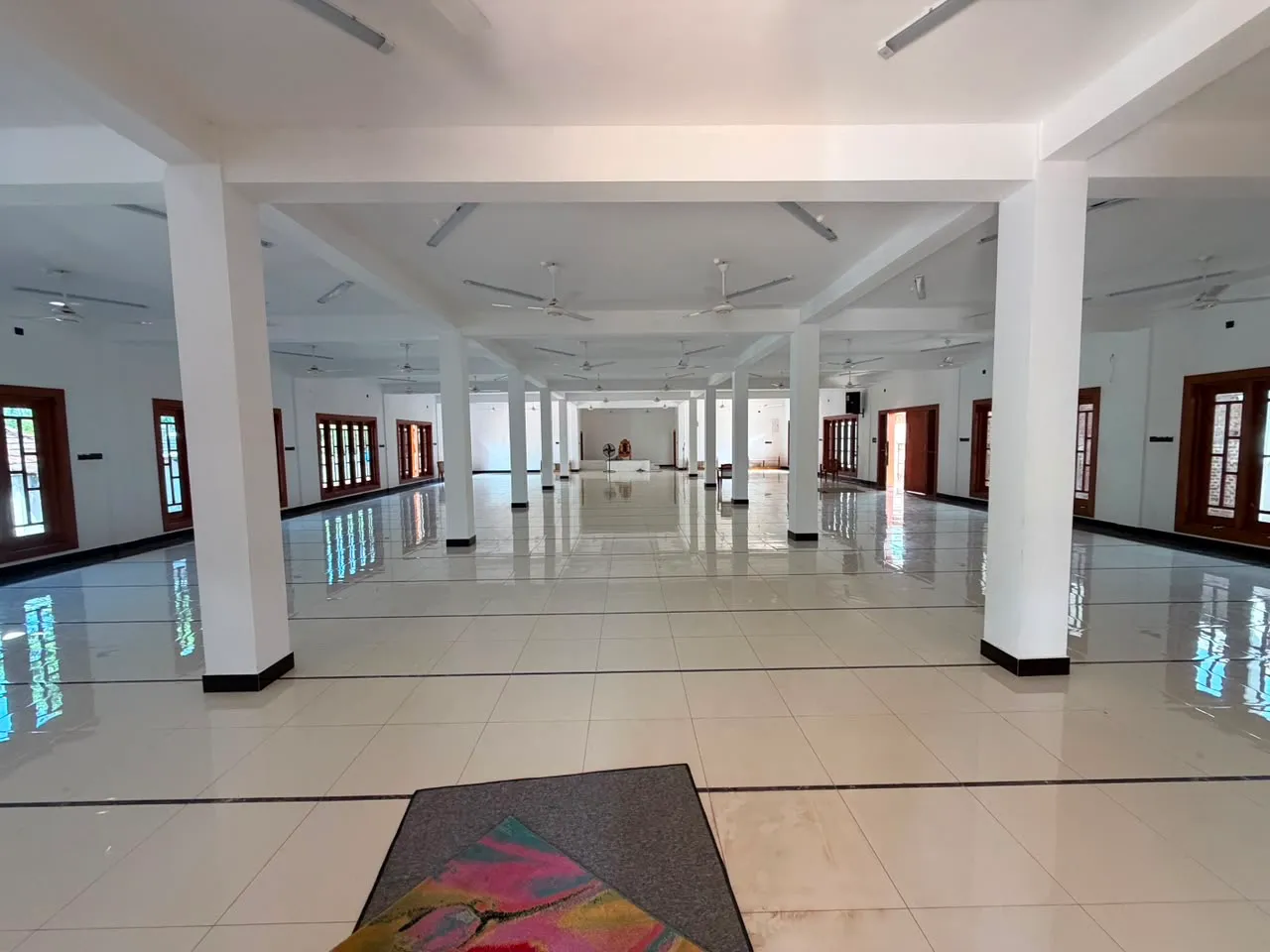 ބަންގްލަދޭޝްގައި އަޅާ މިސްކިތް- ފޮޓޯ/ އައިއޭސީ