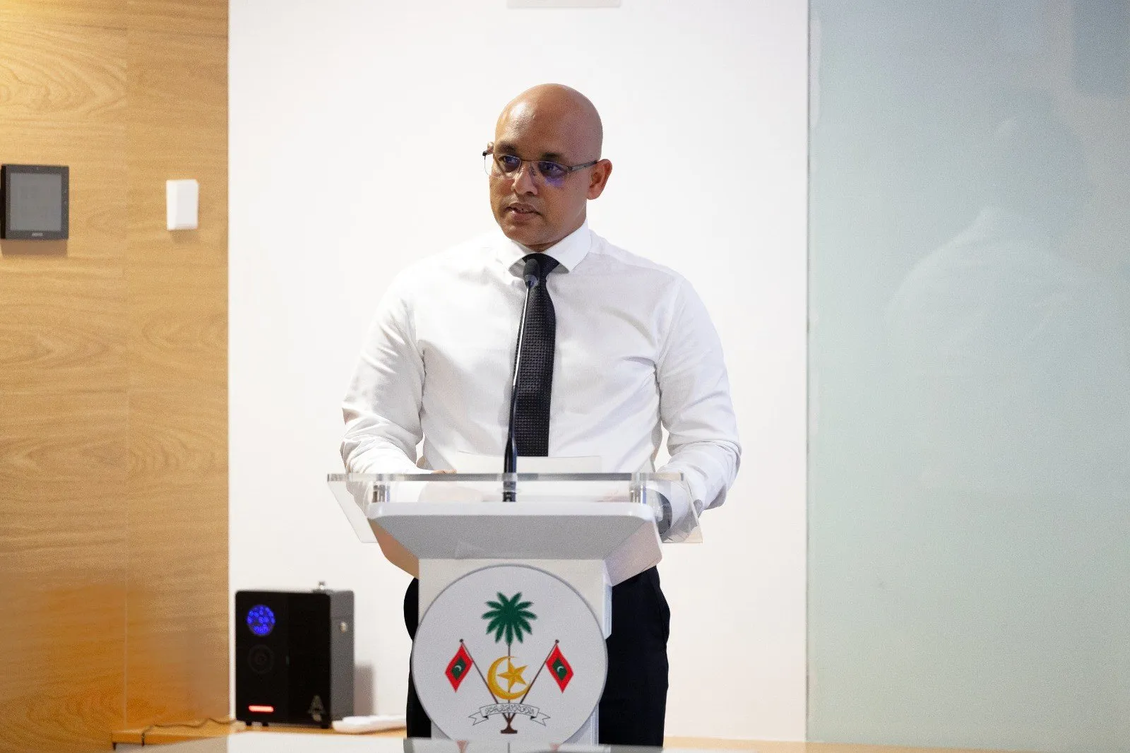 މި ސަރުކާރުން އަންނަނީ ދުރާލާ ރޭވުންތެރިކަމާ އެކު ދަރަނި ބެލެހެއްޓުމުގެ މަސައްކަތް ކުރަމުން: ވަޒީރު ޒަރީރު
