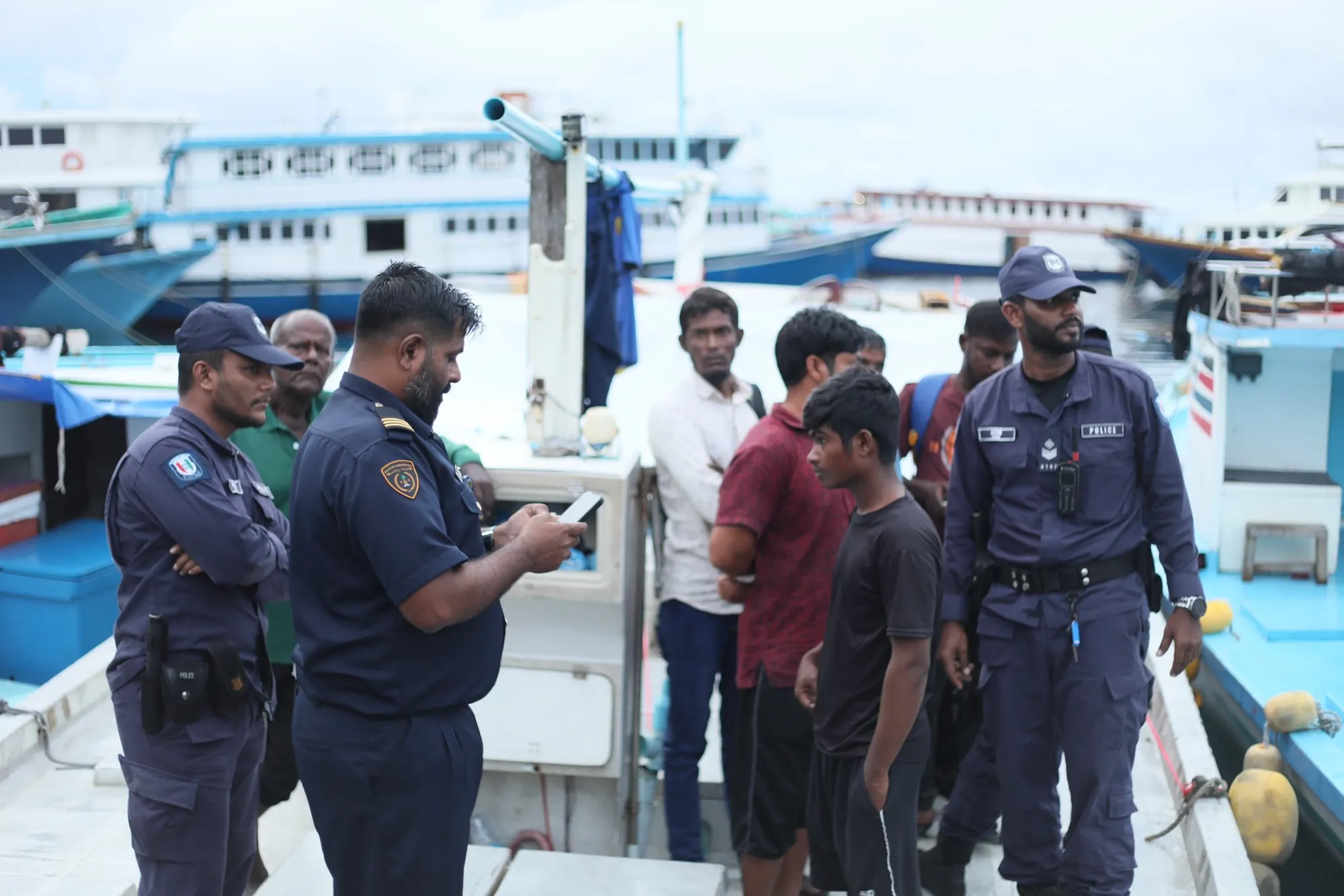 މަސް ބޯޓުތައް ބަލައި ފާސްކޮށް 39 ބިދޭސީއަކު އިމިގްރޭޝަންގެ ބެލުމުގެ ދަށަށް