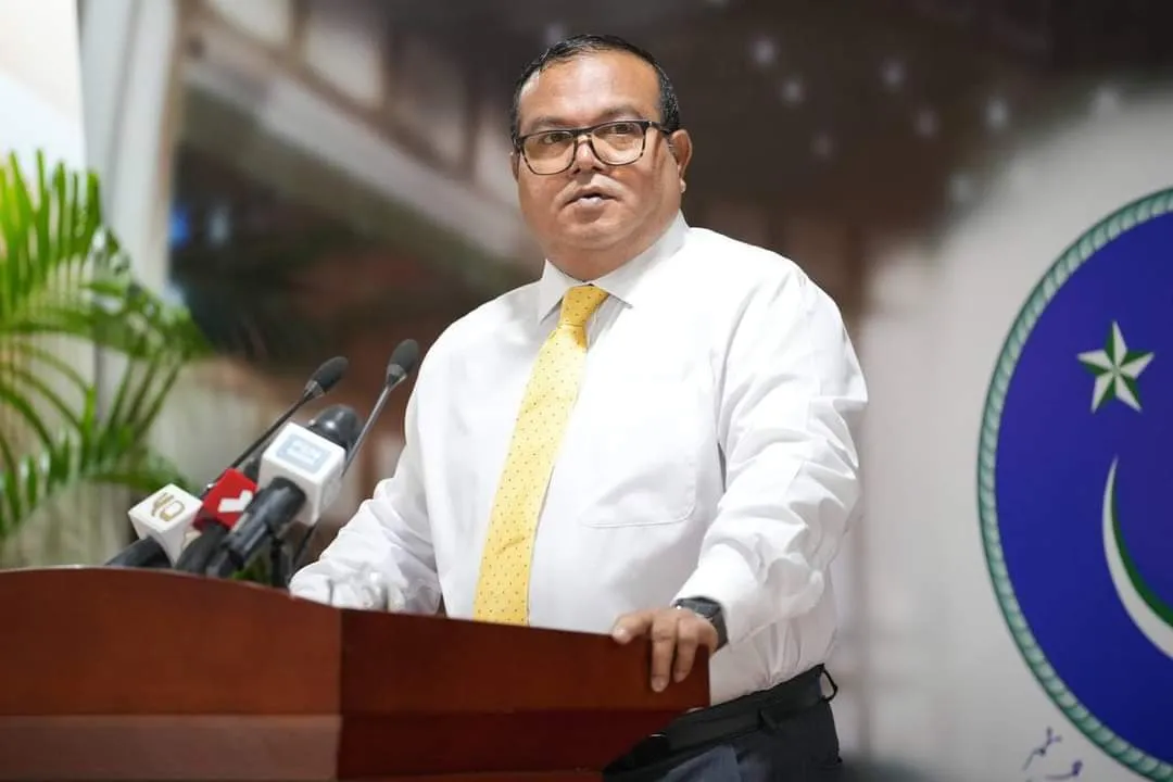 "ކޮމިޓީ ތަކާއި ޖަލްސާތައްވެސް ކުރިއަށް ގެންދަން އެއްބާރުލުން ދޭނީ ރައީސް ނަޝީދުގެ މައްސަލަ ނިމުނީމަ"